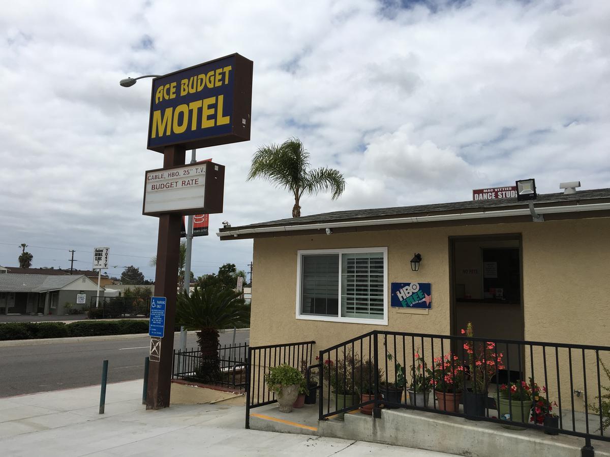 Ace Budget Motel Сан Диего Екстериор снимка