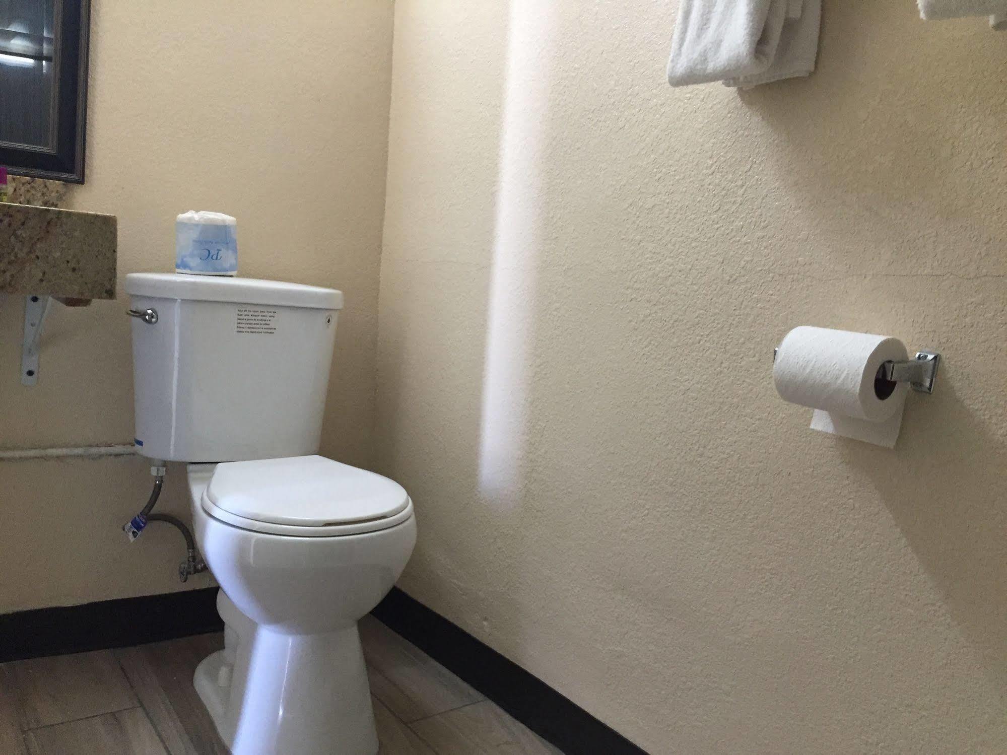 Ace Budget Motel Сан Диего Екстериор снимка