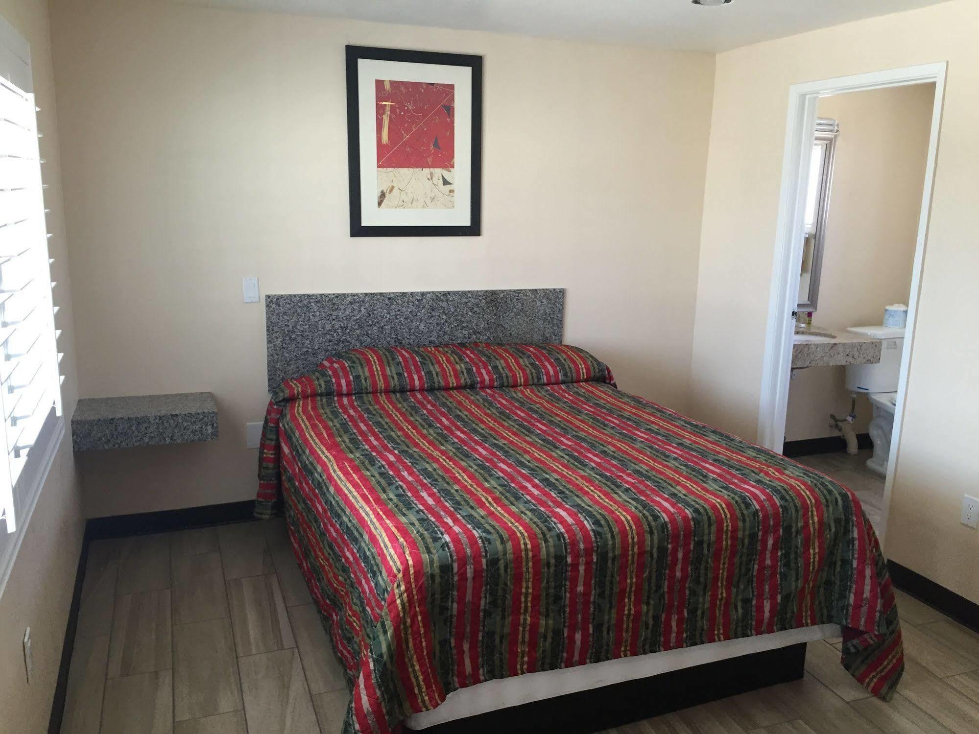 Ace Budget Motel Сан Диего Екстериор снимка