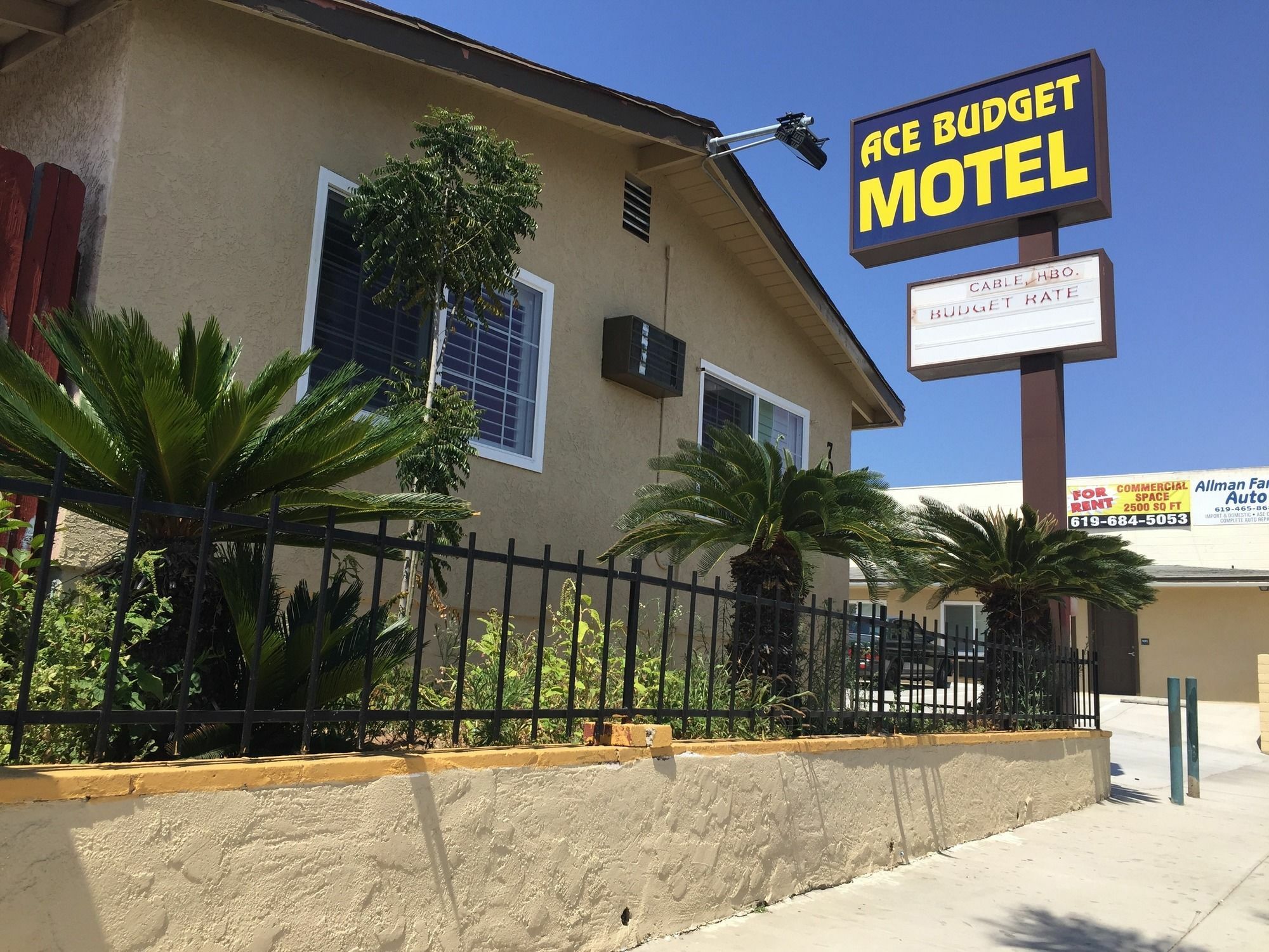 Ace Budget Motel Сан Диего Екстериор снимка
